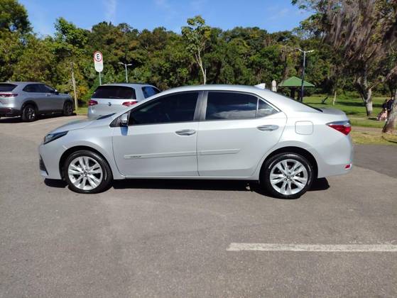 TOYOTA COROLLA 2.0 XEI 16V FLEX 4P AUTOMÁTICO